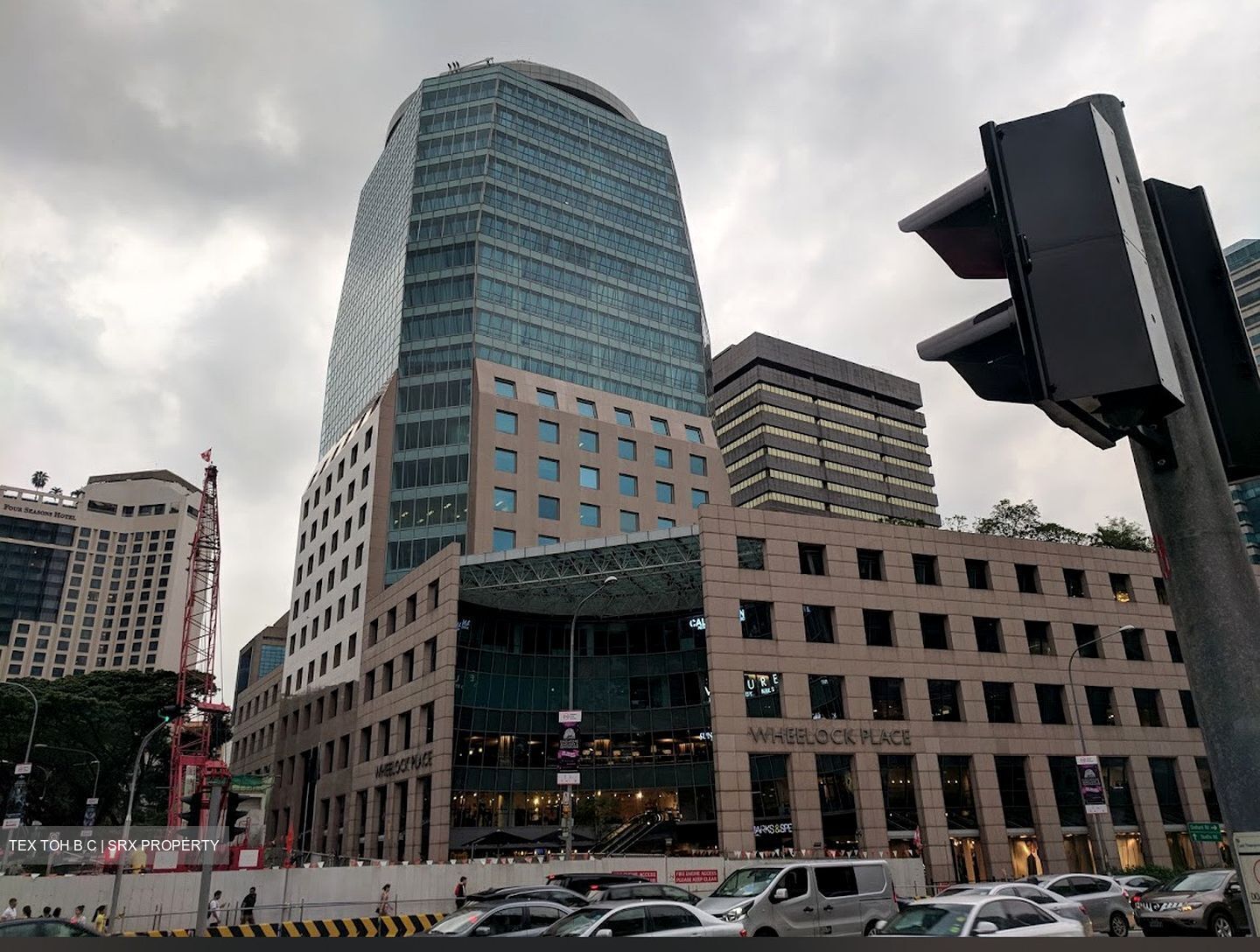 Liat Towers (D9), Office #448115411